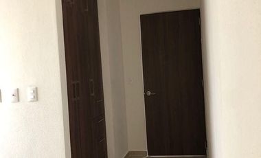 SE VENDE  BONITA CASA  EN COLINA ESMERALDA