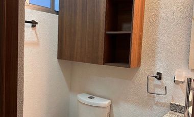 RENTO CASA EN COLINA ESMERALDA  $23,000