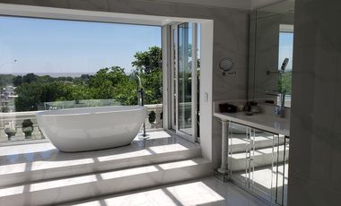 Alquiler  Casa  6 ambientes San Isidro