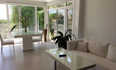 Alquiler  Casa  6 ambientes San Isidro