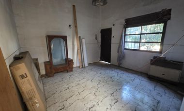 Casa en J.B. Vago al 600, Temperley Oeste