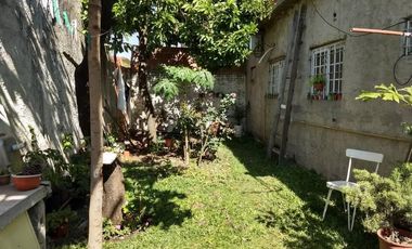 Propiedad con 2 viviendas y un departamento   en venta en G Catan