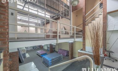 Local en  Lomas de Zamora