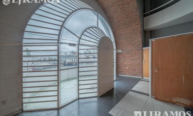 Local en  Lomas de Zamora