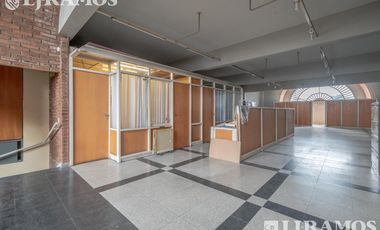 Local en  Lomas de Zamora