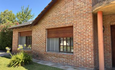 Casa en Venta de 4 ambientes en Ingeniero Maschwitz Village