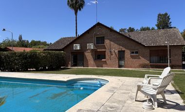 Casa en Venta de 4 ambientes en Ingeniero Maschwitz Village