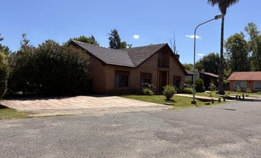 Casa en Venta de 4 ambientes en Ingeniero Maschwitz Village