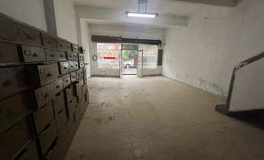 Local en Mart.-Santa Fe/Fleming