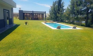 Casa en Venta Fincas del Alba Canning