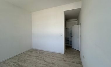 Departamento en alquiler 3 ambientes - Delta Center - Tigre - C301b