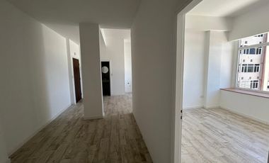 Departamento en alquiler 3 ambientes - Delta Center - Tigre - C301b