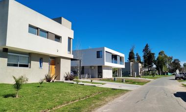 VENTA, CASA, GREENVILLE POLO & RESORTE, VILLA 8