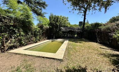 Casa en venta 4 dormitorios con piscina Fisherton-Rosario