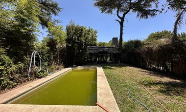 Casa en venta 4 dormitorios con piscina Fisherton-Rosario