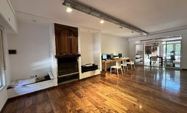 Casa en venta 4 dormitorios con piscina Fisherton-Rosario