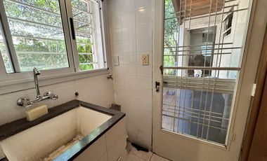 Casa en venta 4 dormitorios con piscina Fisherton-Rosario