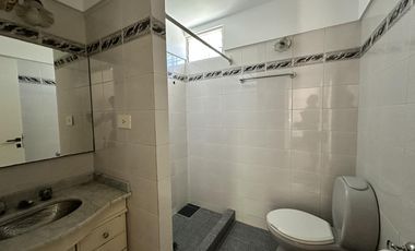 Casa en venta 4 dormitorios con piscina Fisherton-Rosario