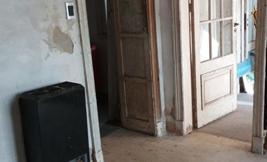 Casa a reciclar lote Wilde centro ideal inversor