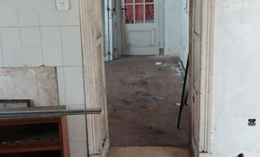 Casa a reciclar lote Wilde centro ideal inversor