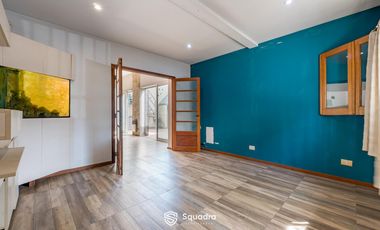 Casa de 2 dormitorios con Patio, Quincho y Cochera