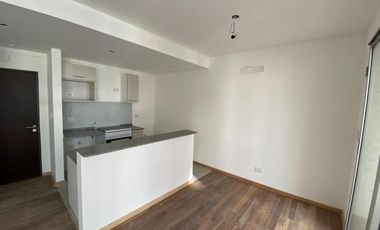 Departamento a estrenar a mts de la estacion de Temperley!