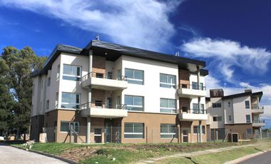 Departamento 2 ambientes en Condominios de Bosque en Fincas de Iraola 2.