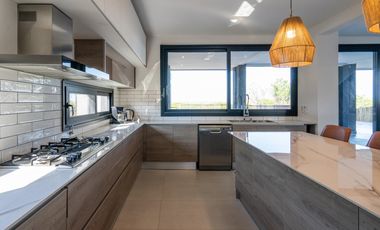 CASA, VENTA, COSTA ESMERALDA, MARITIMO I, LOTE AL 100