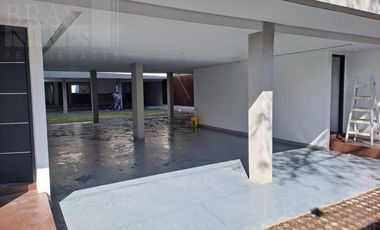 A ESTRENAR !! 3 amb. // SUITE// COCHERA // PARRILLA *  A 6 CUADRAS DE MAIPU