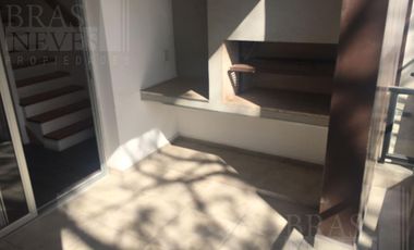 A ESTRENAR !! 3 amb. // SUITE// COCHERA // PARRILLA *  A 6 CUADRAS DE MAIPU