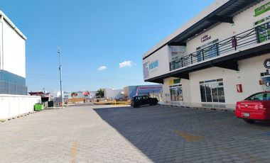 LOCAL EN RENTA EN JURIQUILLA