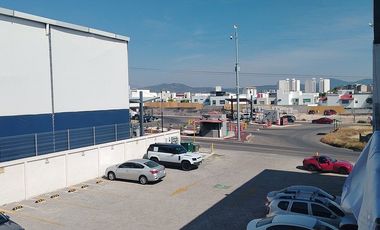 LOCAL EN RENTA EN JURIQUILLA