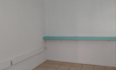 LOCAL EN RENTA EN JURIQUILLA