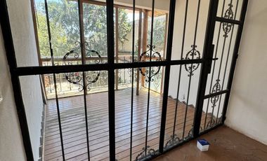 Casa  en renta en Pedregal de San Nicolás