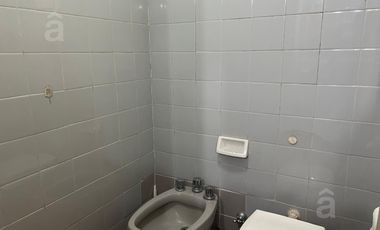 Departamento en Alquiler en Villa Ballester- 3 ambientes Amplios.