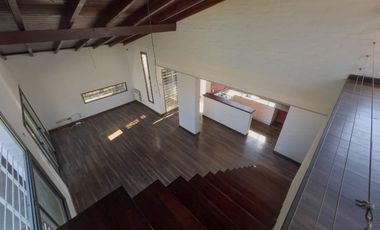 Venta Casa de Dos Dormitorios. Piscina, Funes