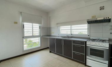 Alquiler de departamento de dos ambientes-Moron