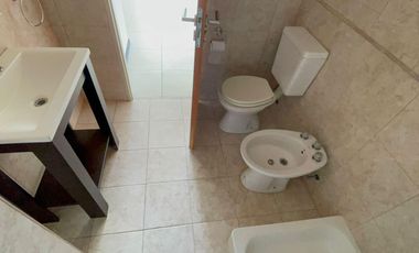Alquiler de departamento de dos ambientes-Moron