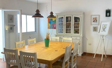 Casa 4 dormitorios zona centro - Parana