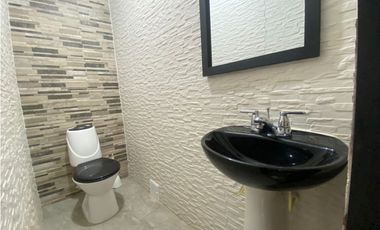 SE ARRIENDA CASA AMOBLADA CERCA DE LA PLAYA, RODADERO