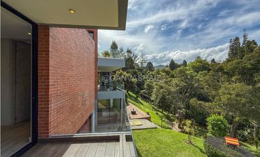 Casa Campestre en Parcelación Alto de Palmas