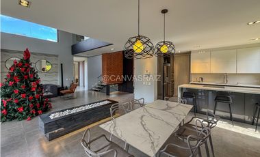 Casa Campestre en Parcelación Alto de Palmas