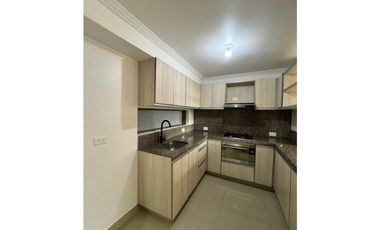 SE ARRIENDA APARTAMENTO EN LA FELICIDAD/ EL REFUGIO T5 AP404