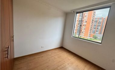 SE ARRIENDA APARTAMENTO EN LA FELICIDAD/ EL REFUGIO T5 AP404