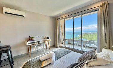 Apartasuite en venta con vista al mar y permiso turistico en Don Jaca