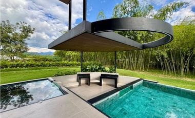 Lujosa casa campestre en Cerritos