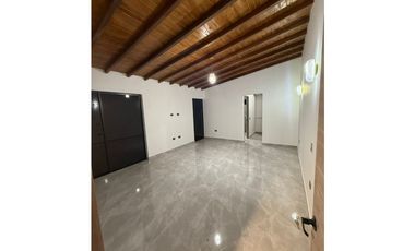 VENTA DE FINCA NUEVA EN GUARNE A 500mt DE LA AUTOPISTA