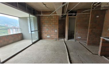 Venta De Apartamento Loma De San Jose, Sabaneta