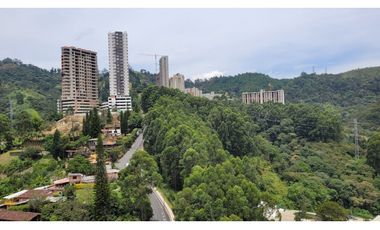 Venta De Apartamento Loma De San Jose, Sabaneta