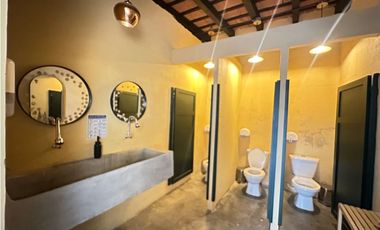 Se arrienda local comercial en el centro histórico, Santa Marta